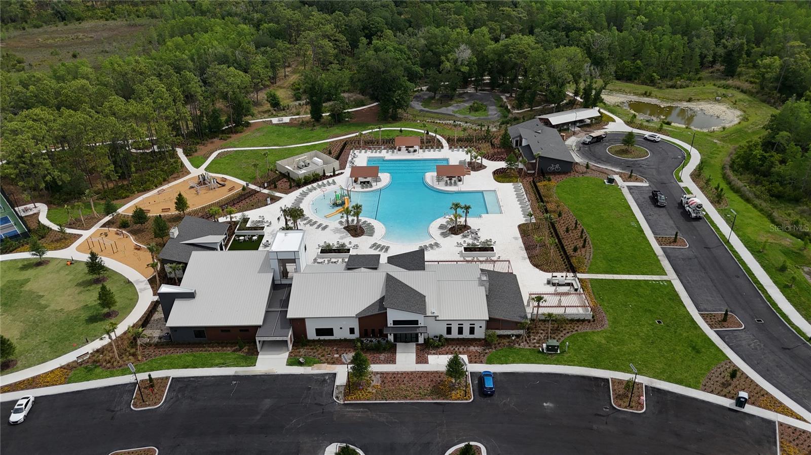 Resort-Style Amenities
