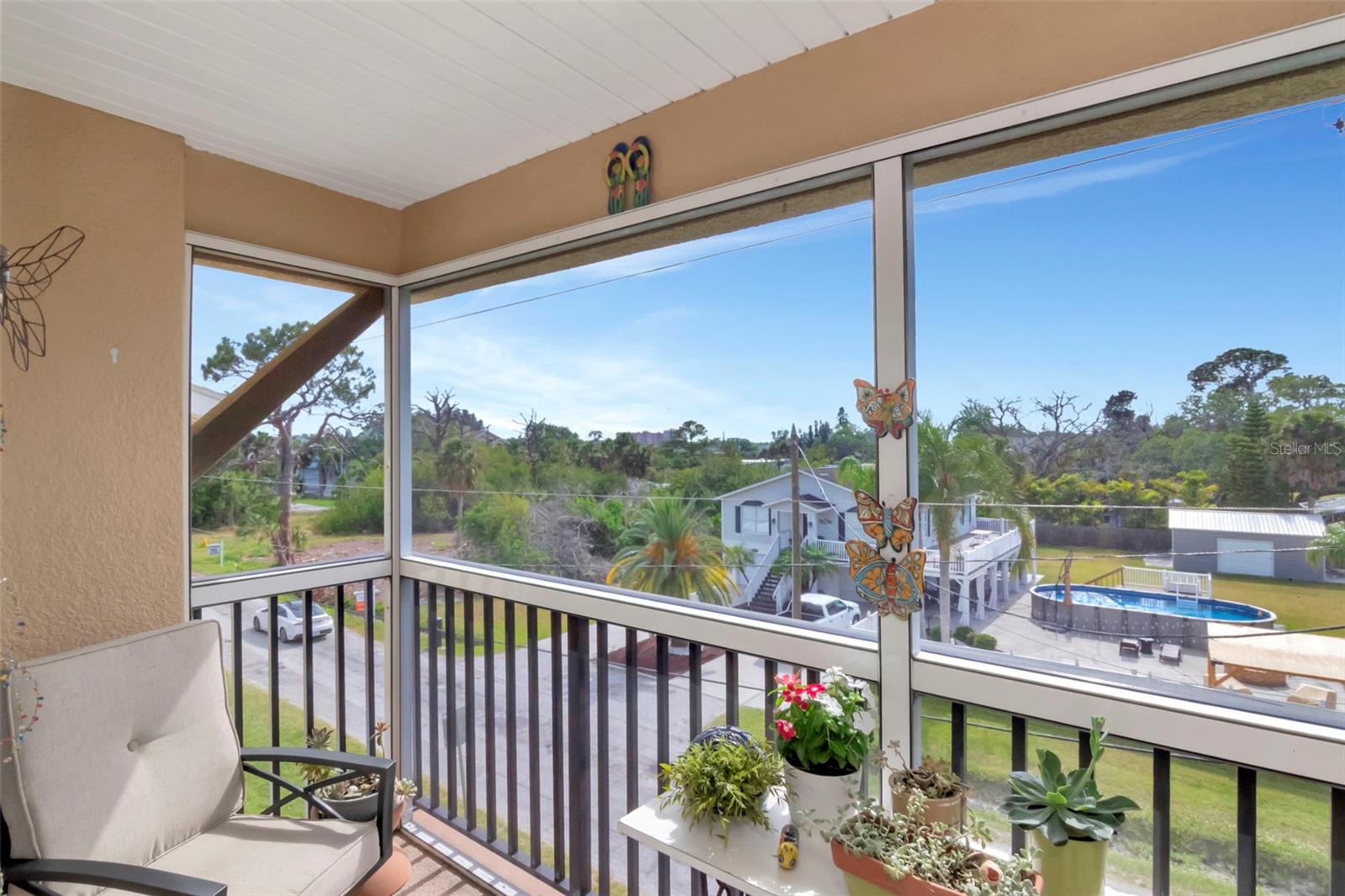Screened in Balcony