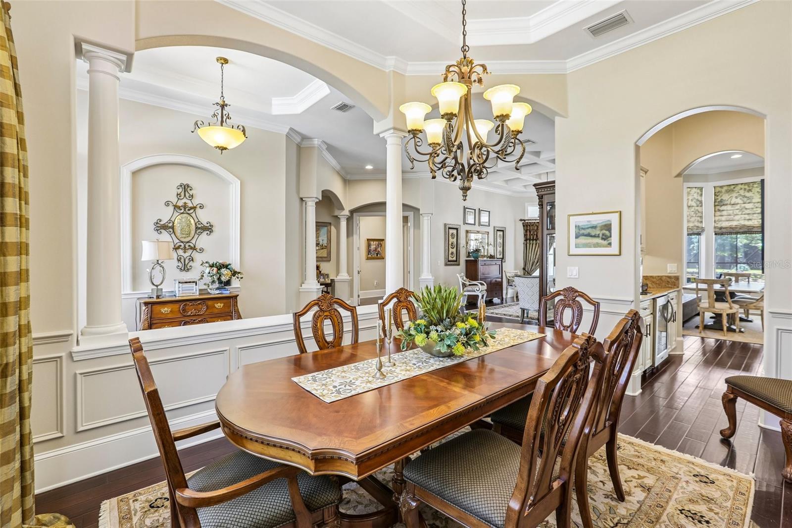 Formal Dining