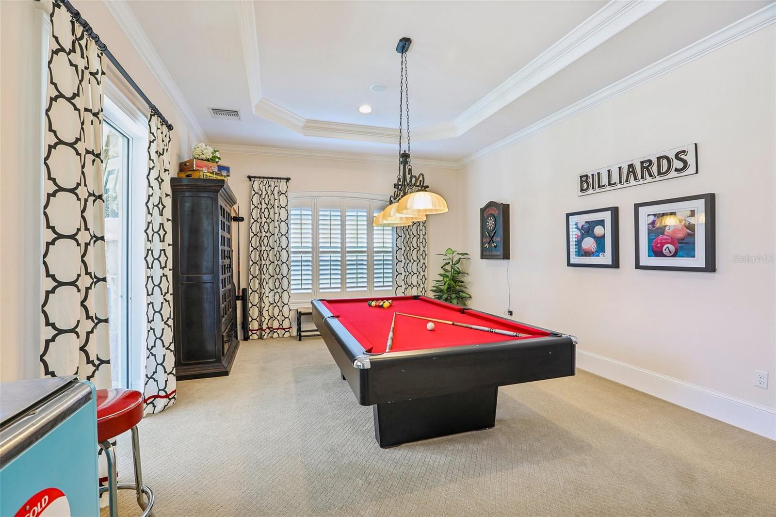 Bonus Room with Pool Table