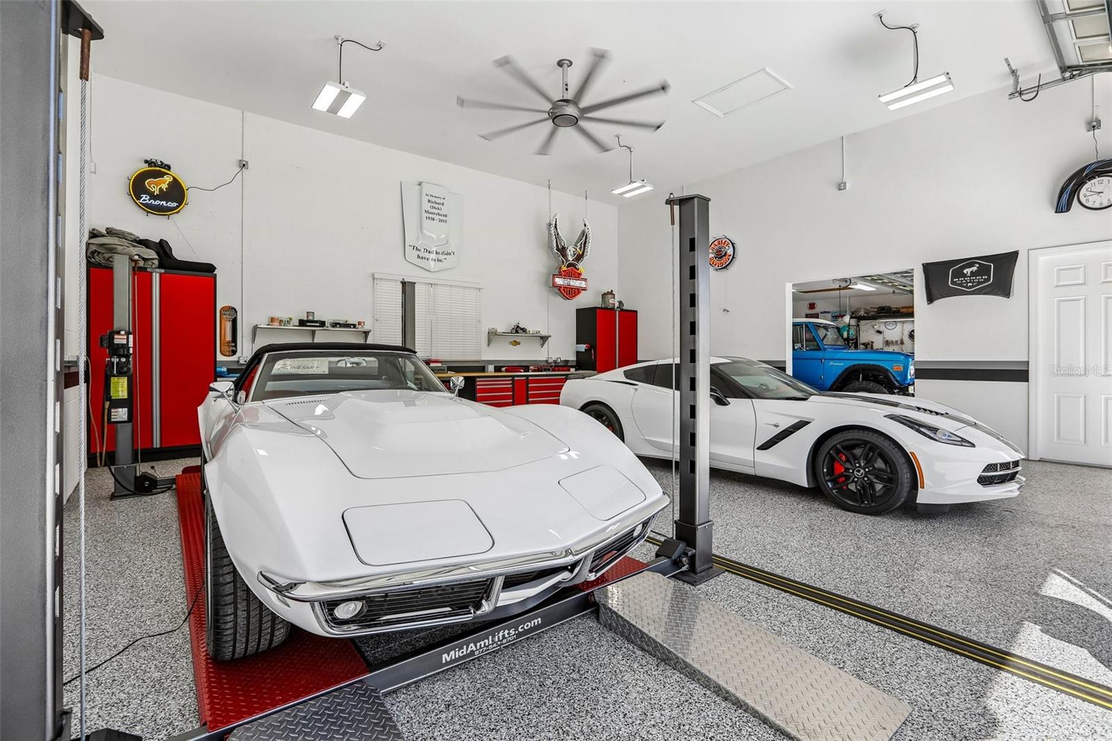 Car Lift