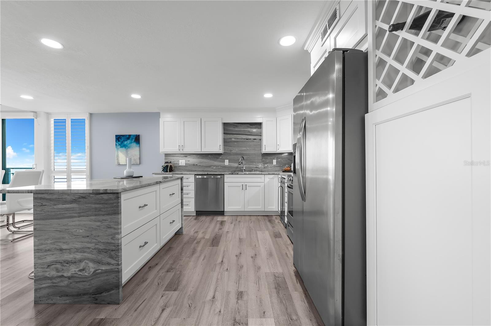 Open Kitchen