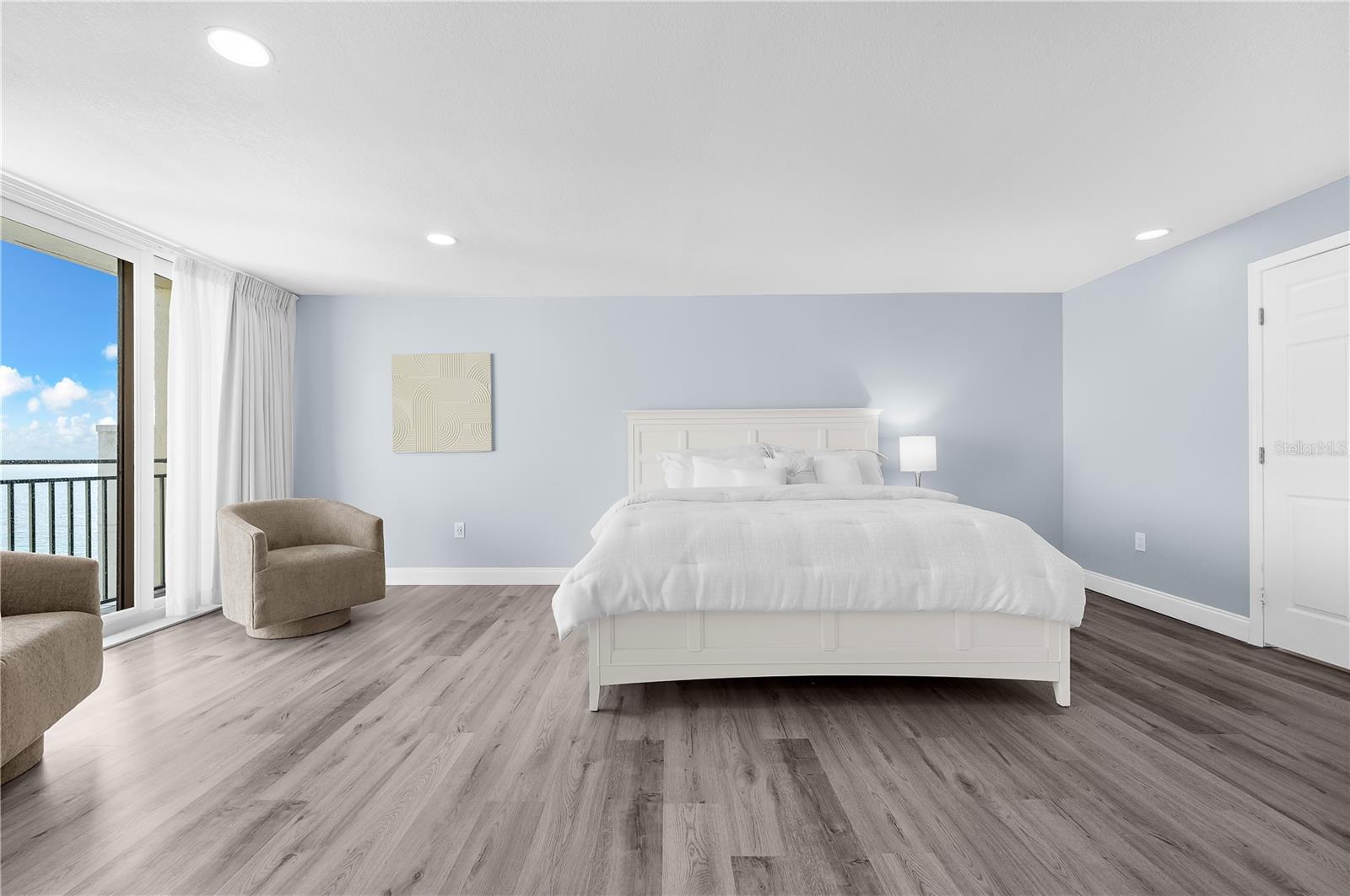 Upstairs Primary Suite