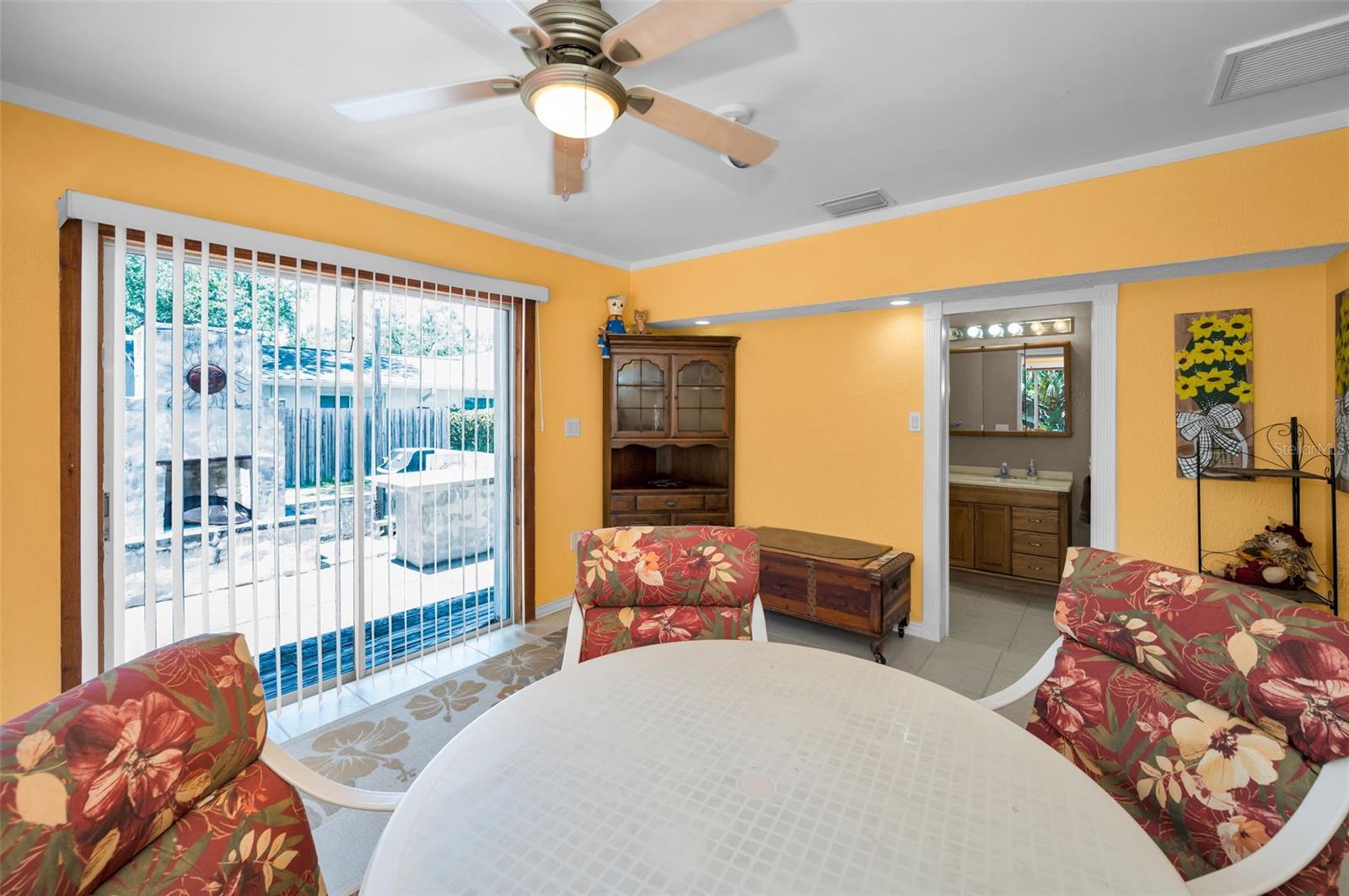 Florida room