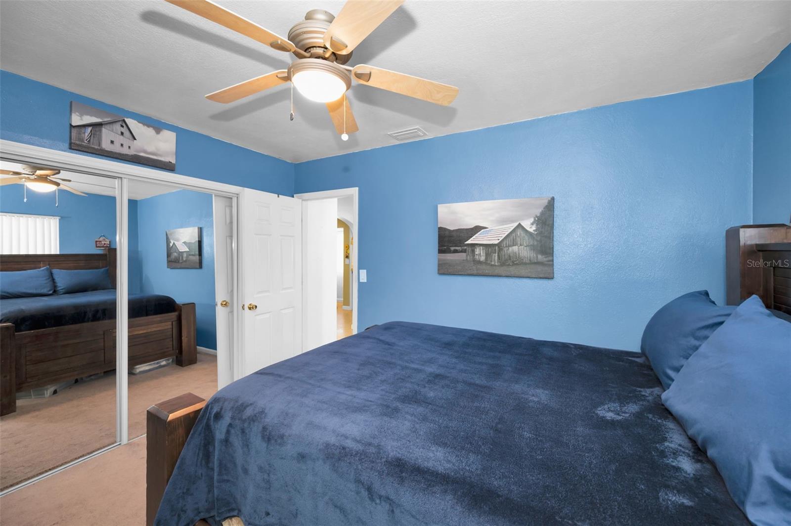2nd bedroom