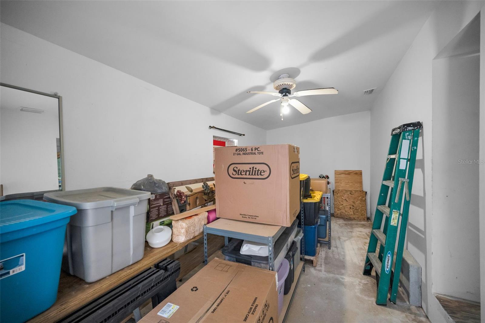 Bonus room off Garage