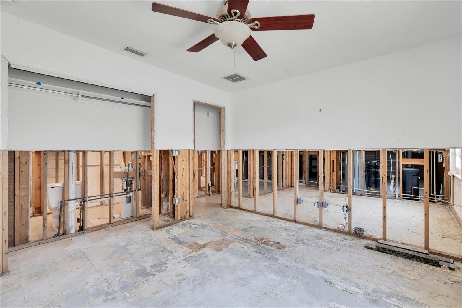 2nd Bedroom
