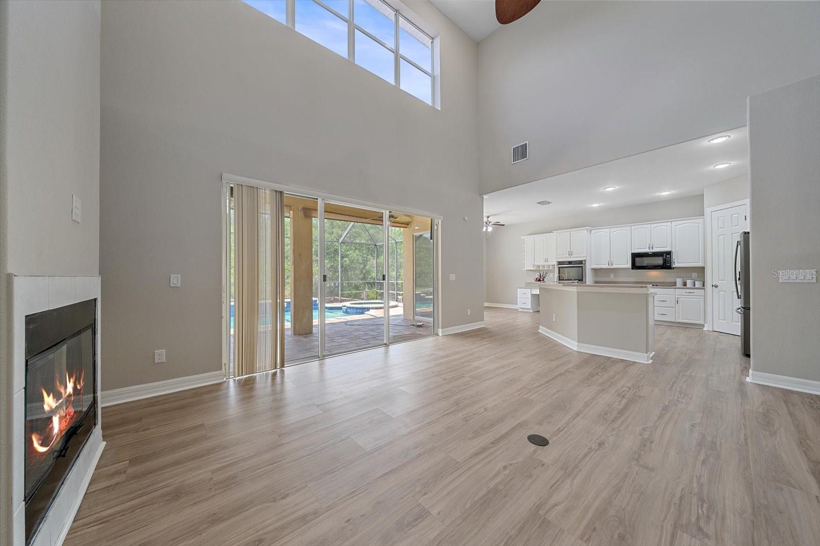 Open Kitchen
