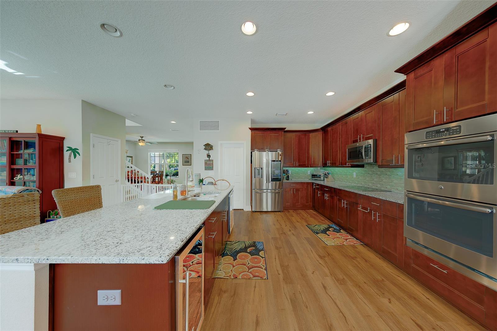 Large Kitchen Space