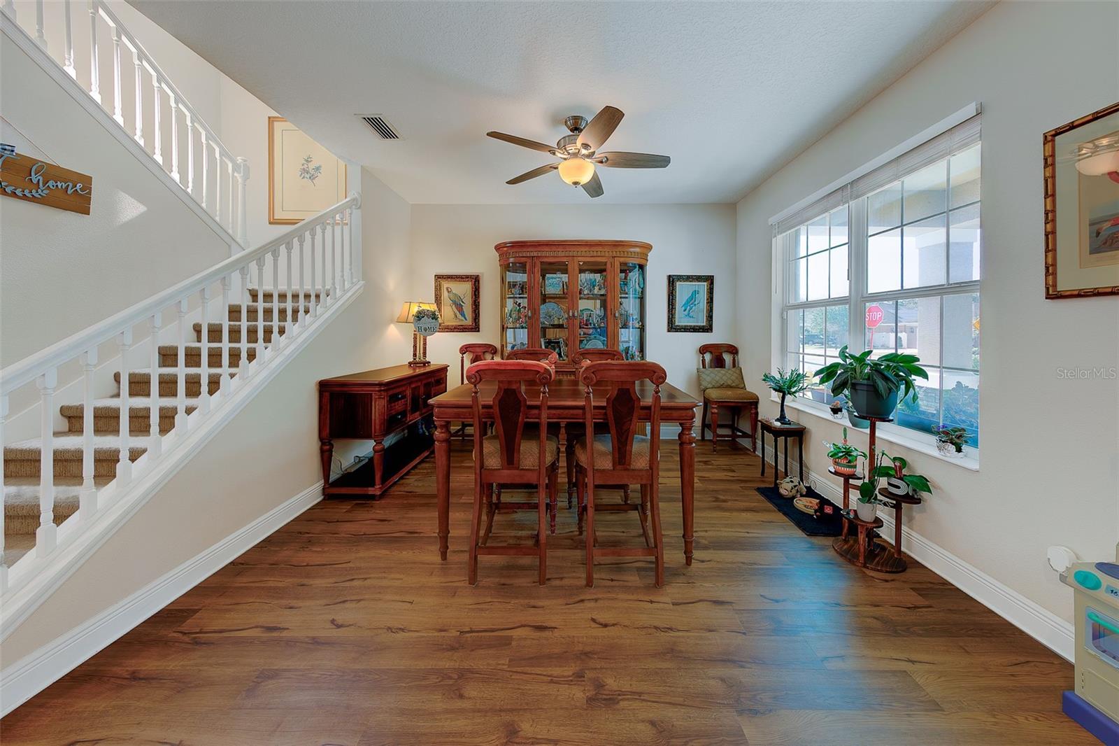 Formal Dining