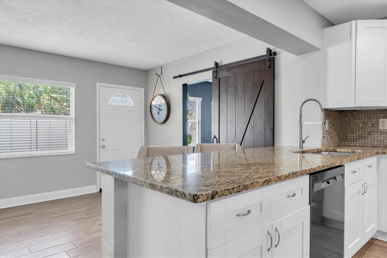Granite Counter tops - newer stainless steel appliances