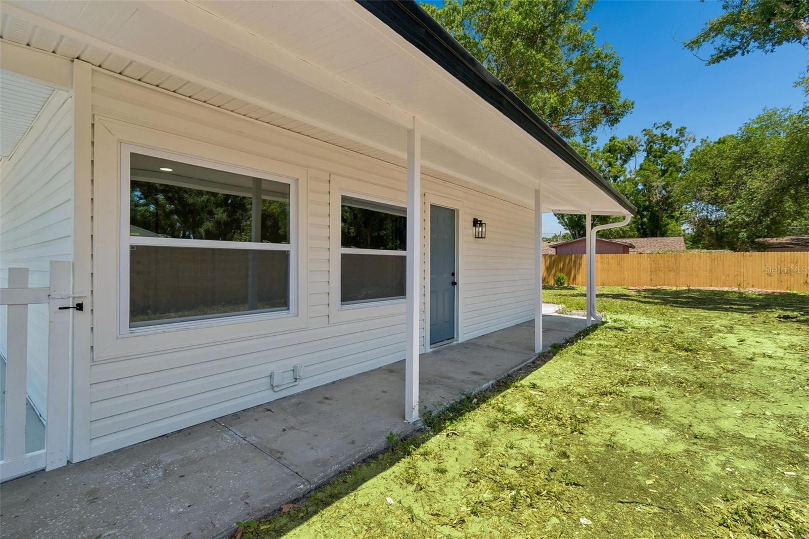 TB8504246