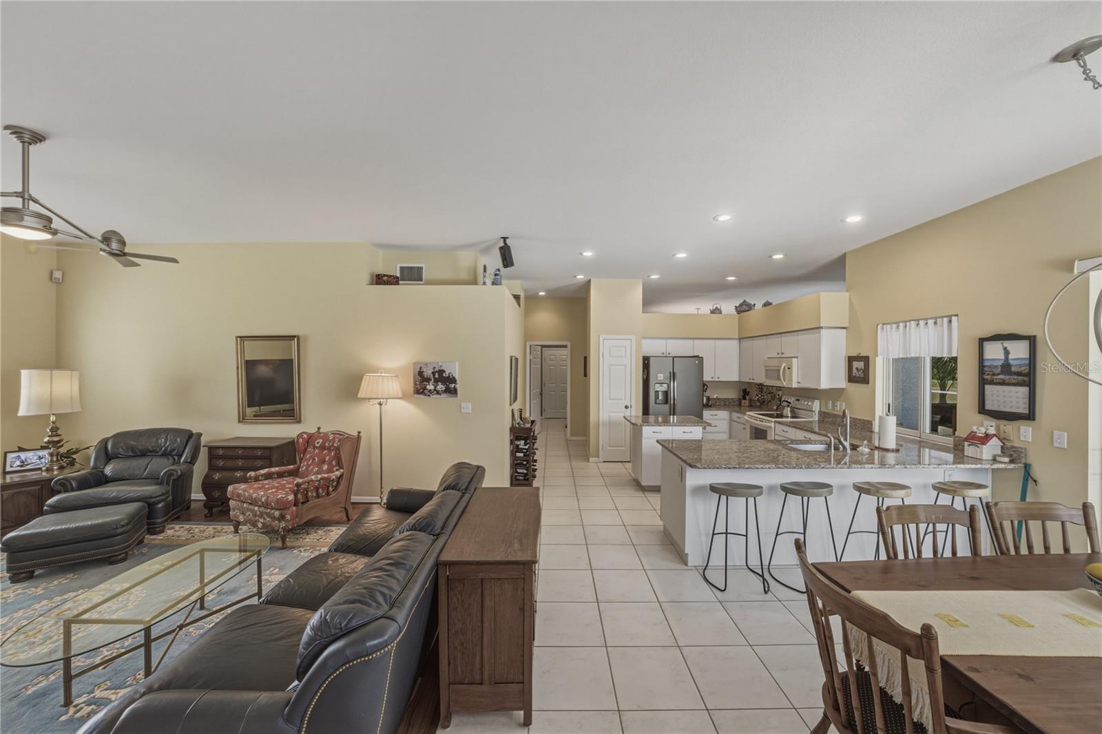 Kitchen, dinette, family room