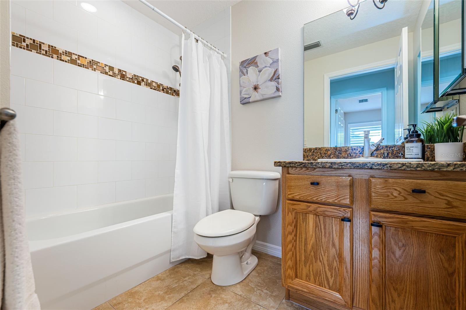 2nd bathroom