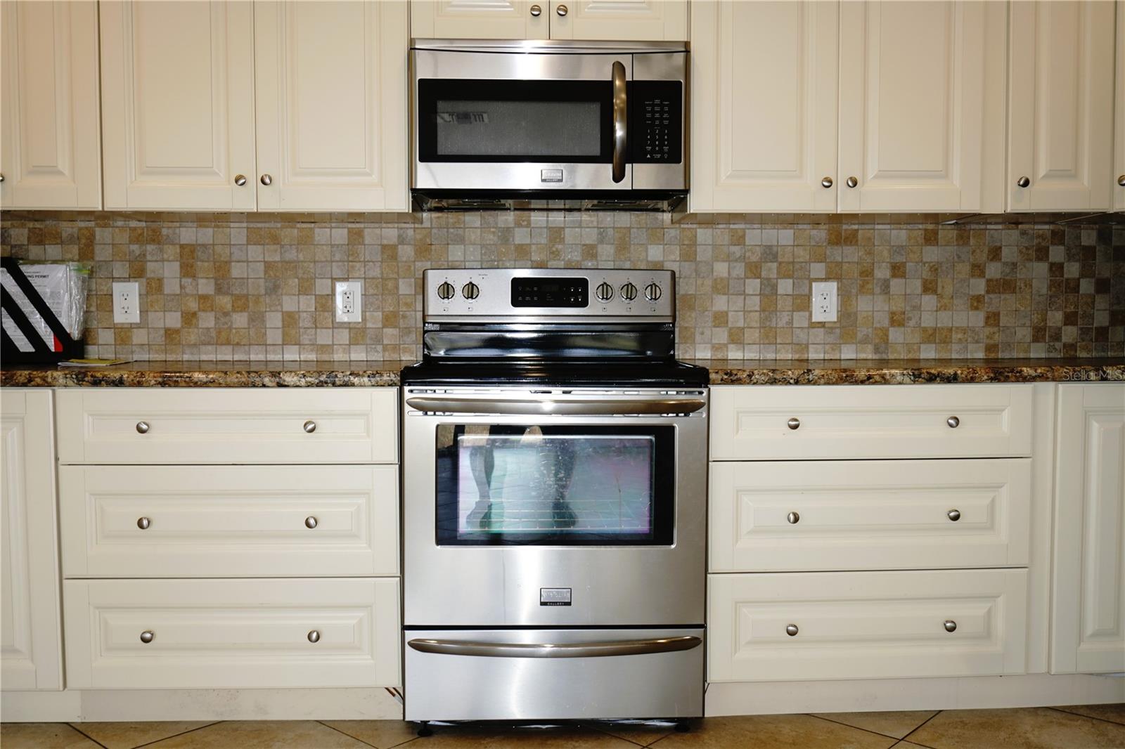 Kitchen Range