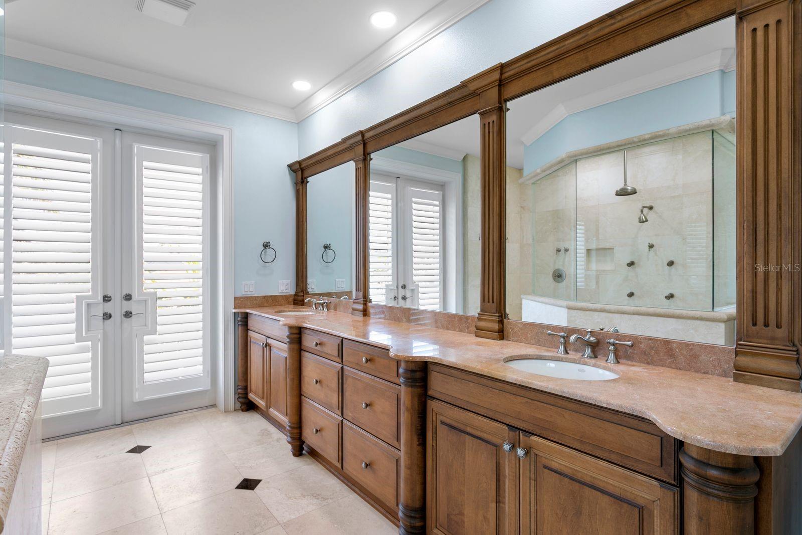 Top level primary en suite
