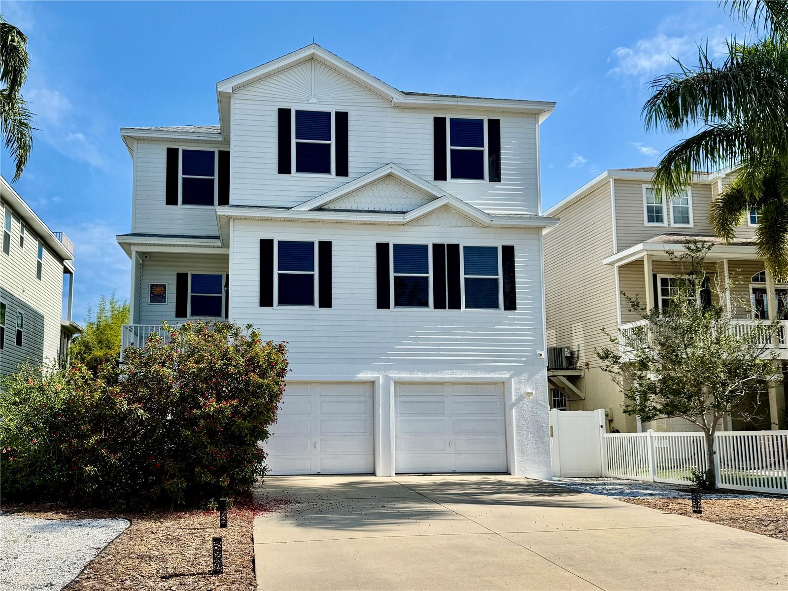 501 Palm Avenue