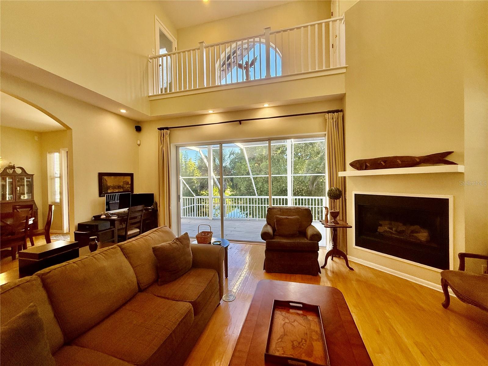 Living Room with gas fireplace