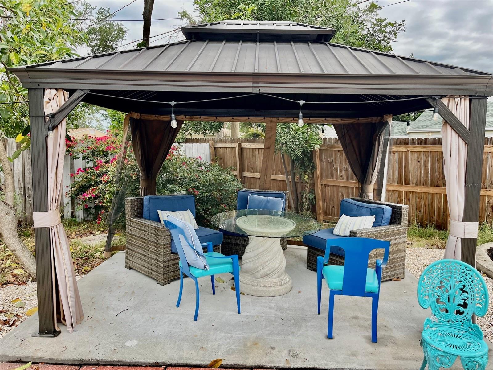 Enjoy Florida outdoor living