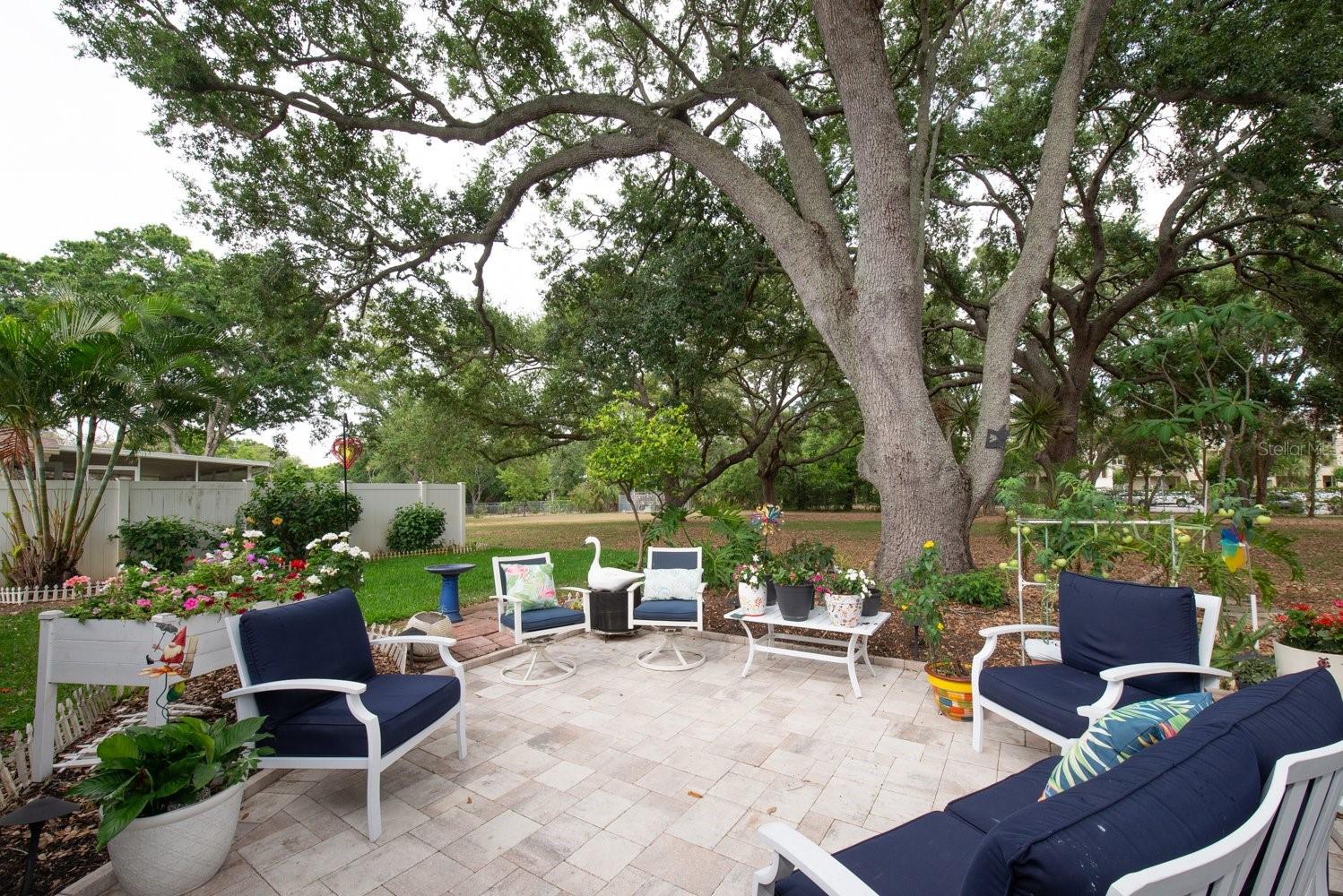 PATIO FURNITURE INCLUDED!