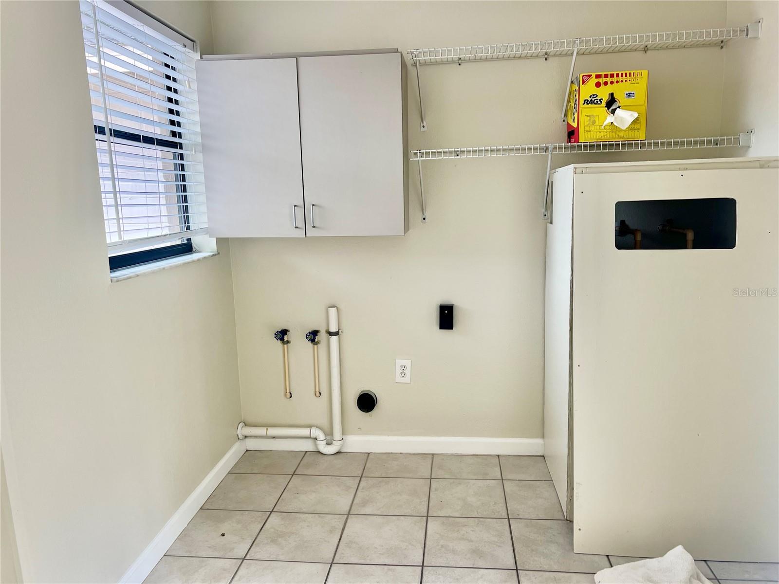 Indoor laundry room