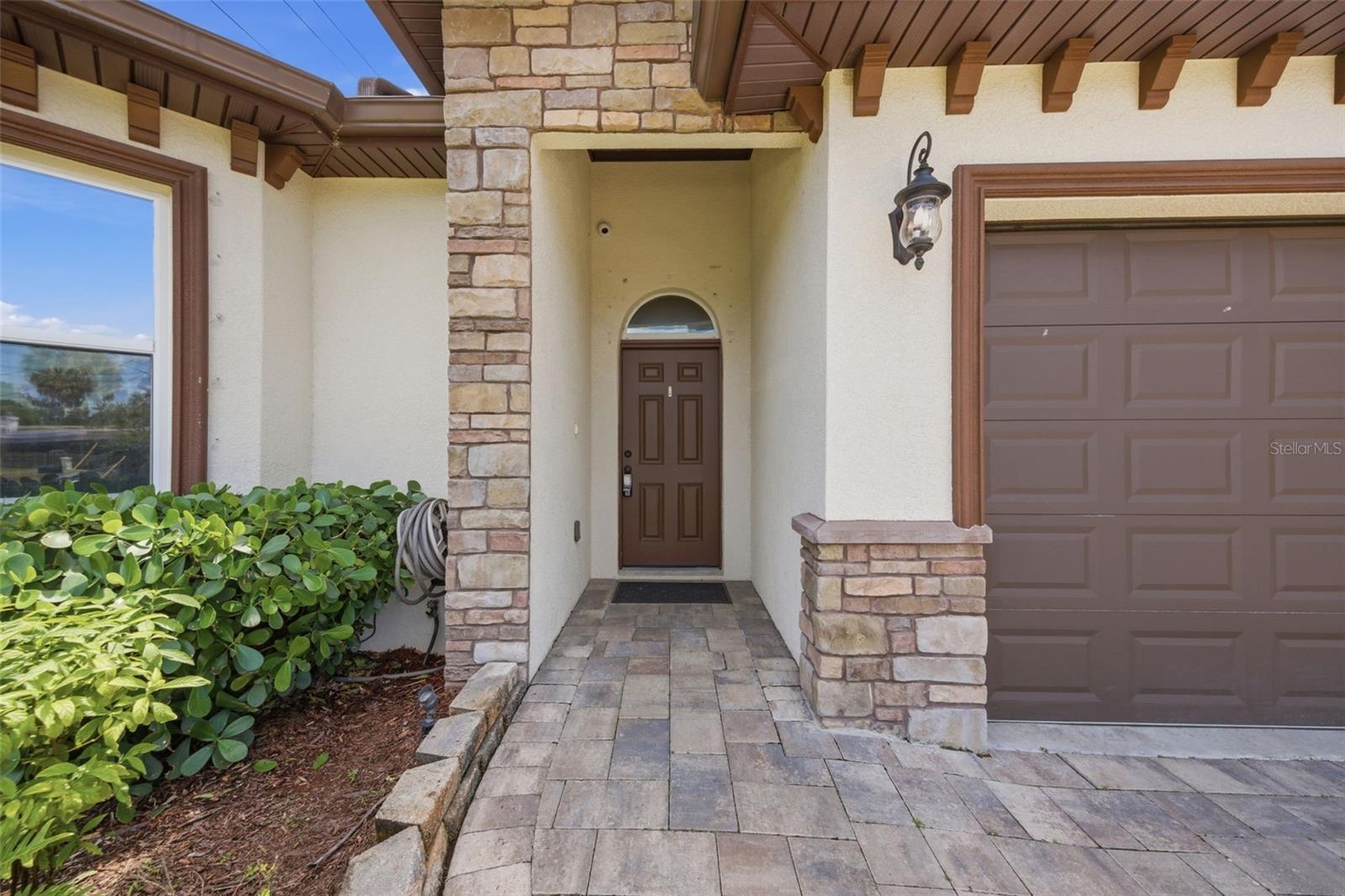 Entry way