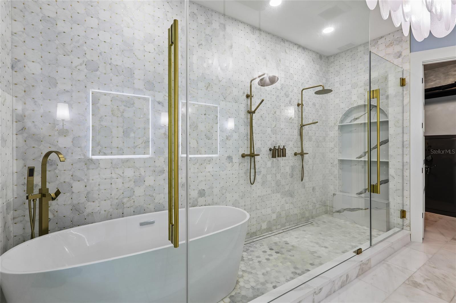 Freestand Soaking Tub