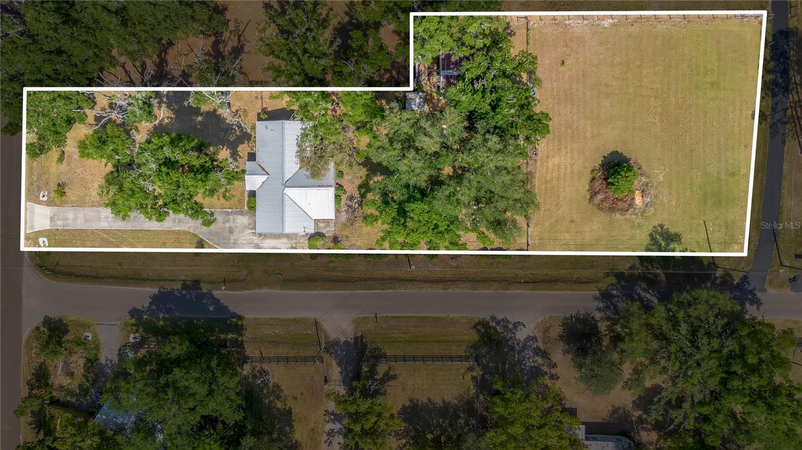 Aerial view of property. 1.00 acres