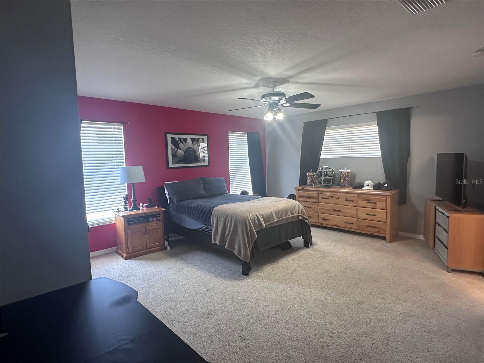 2nd Bedroom