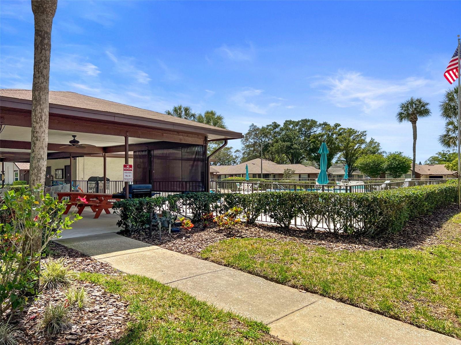 Clubhouse/Pool