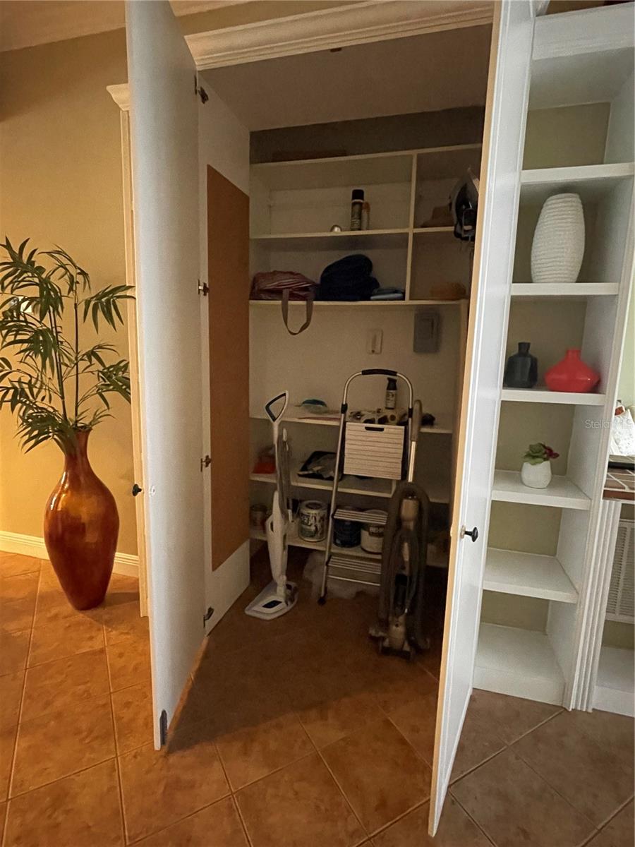 Work area/ Storage