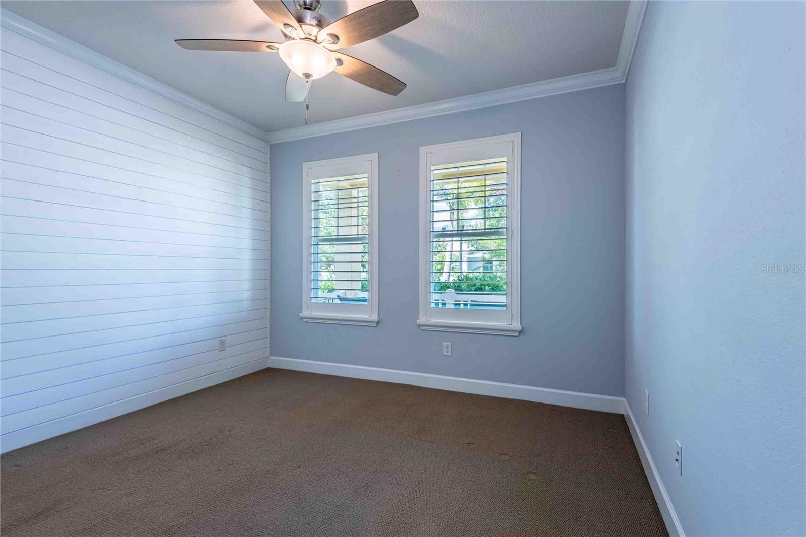Second bedroom.