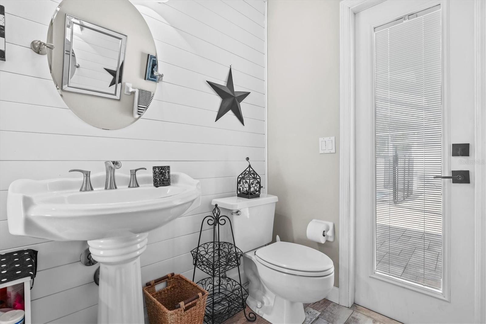 2nd Bathroom