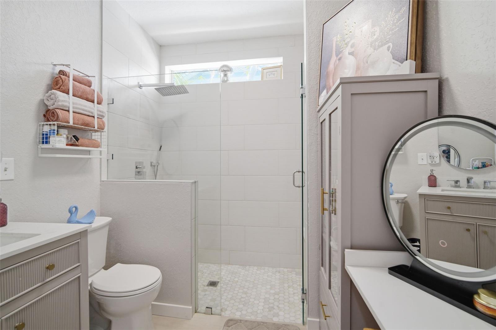 Master Suite Bathroom