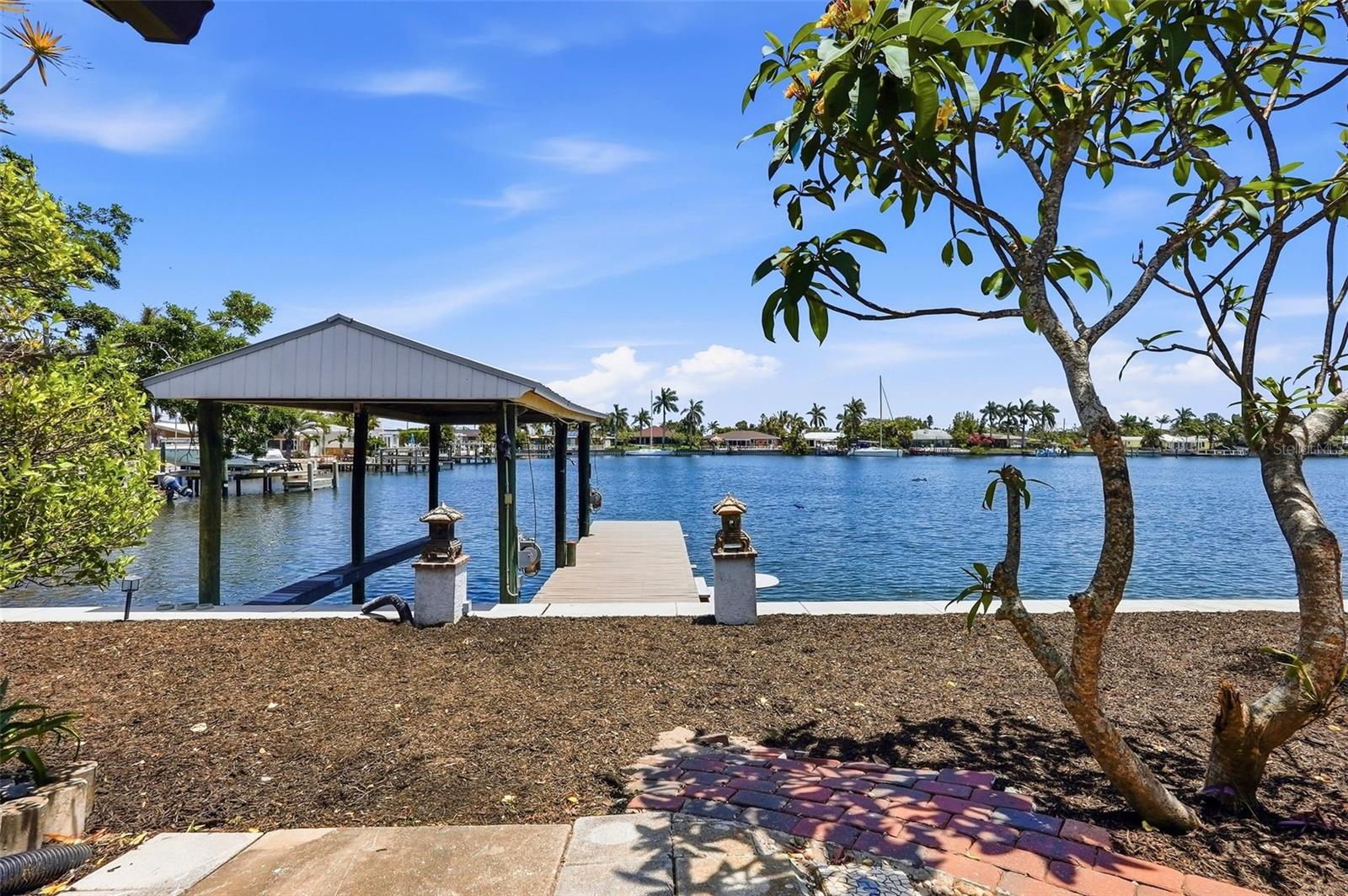 BOAT HOUSE & Dock