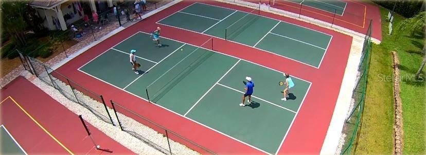 Ariel Tennis Courts