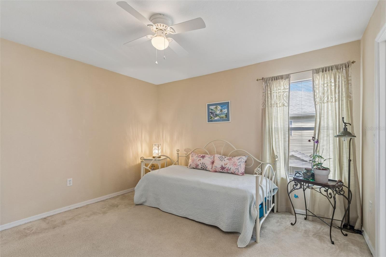 2nd Bedroom or office