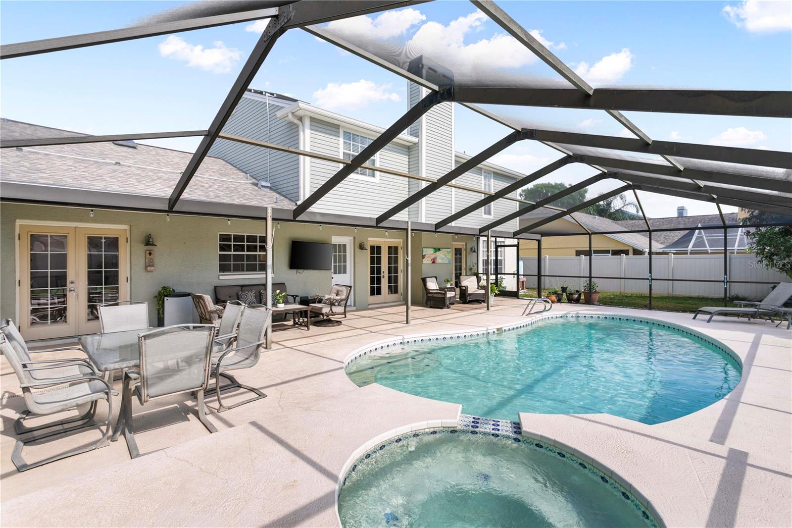 Wonderful outdoor space for entertaining or relaxing
