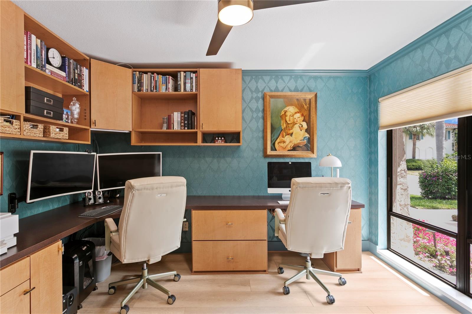 Bedroom, currently used as an office