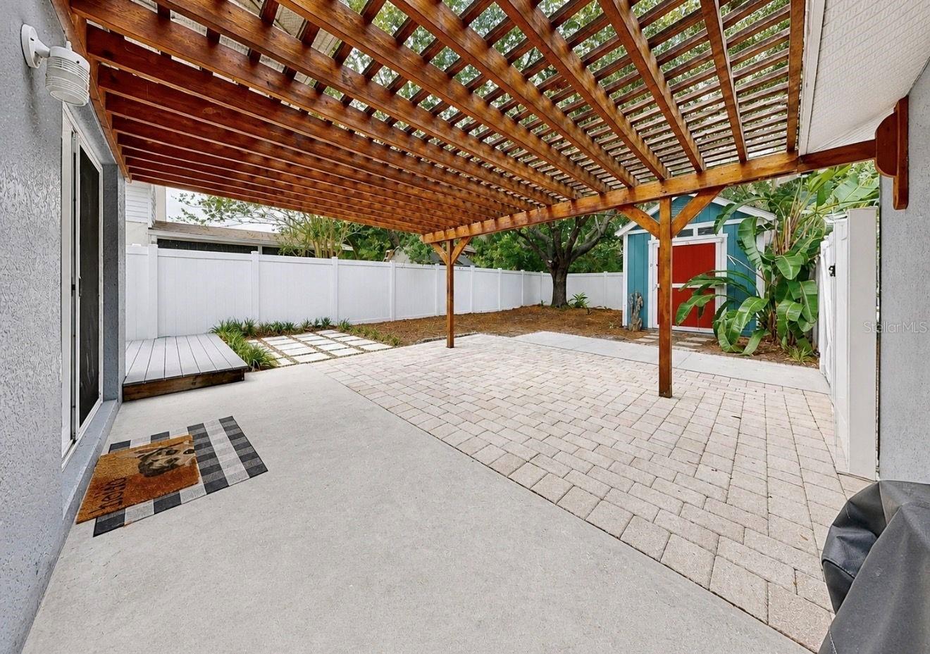 Cutest backyard in town :)