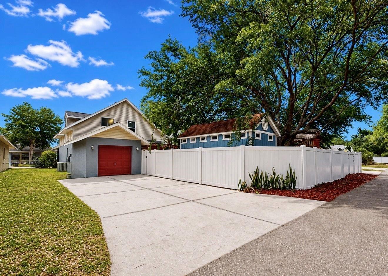 One car garage and room to park 2 to 4 cars. Valley access.