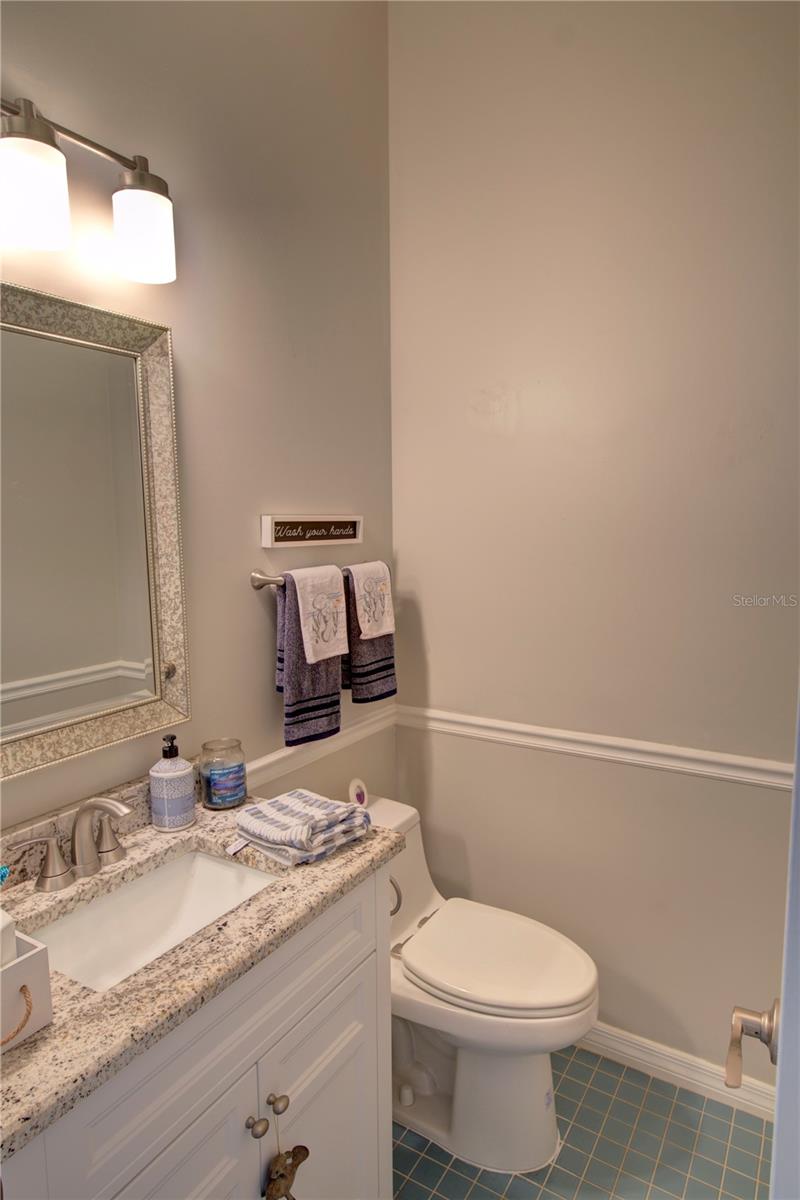 1/2 Bath front of house