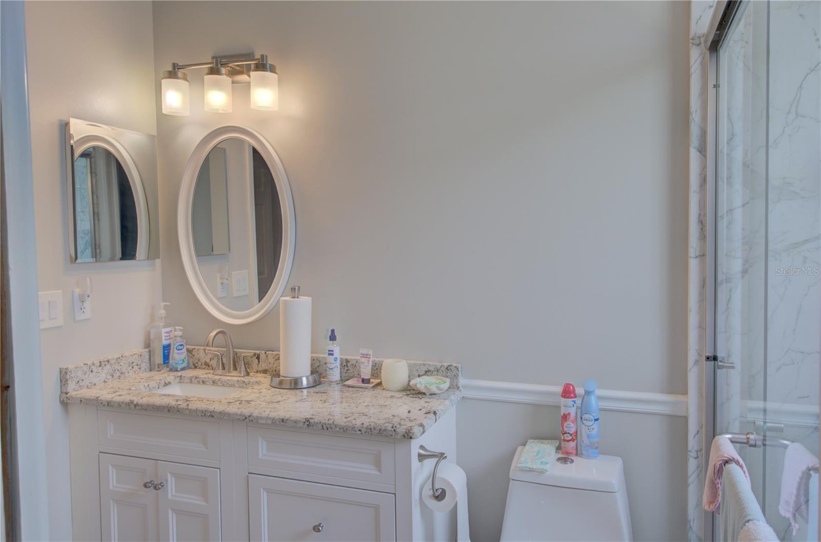 2nd Bathroom
