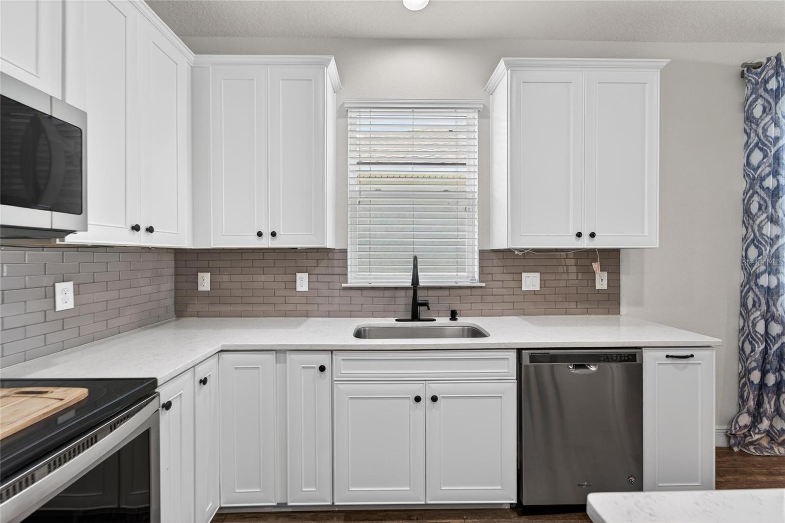 Ideal layout for hosting, meal prep, and everyday life.