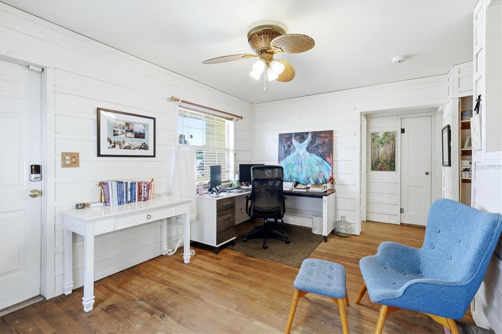 Front/living room
