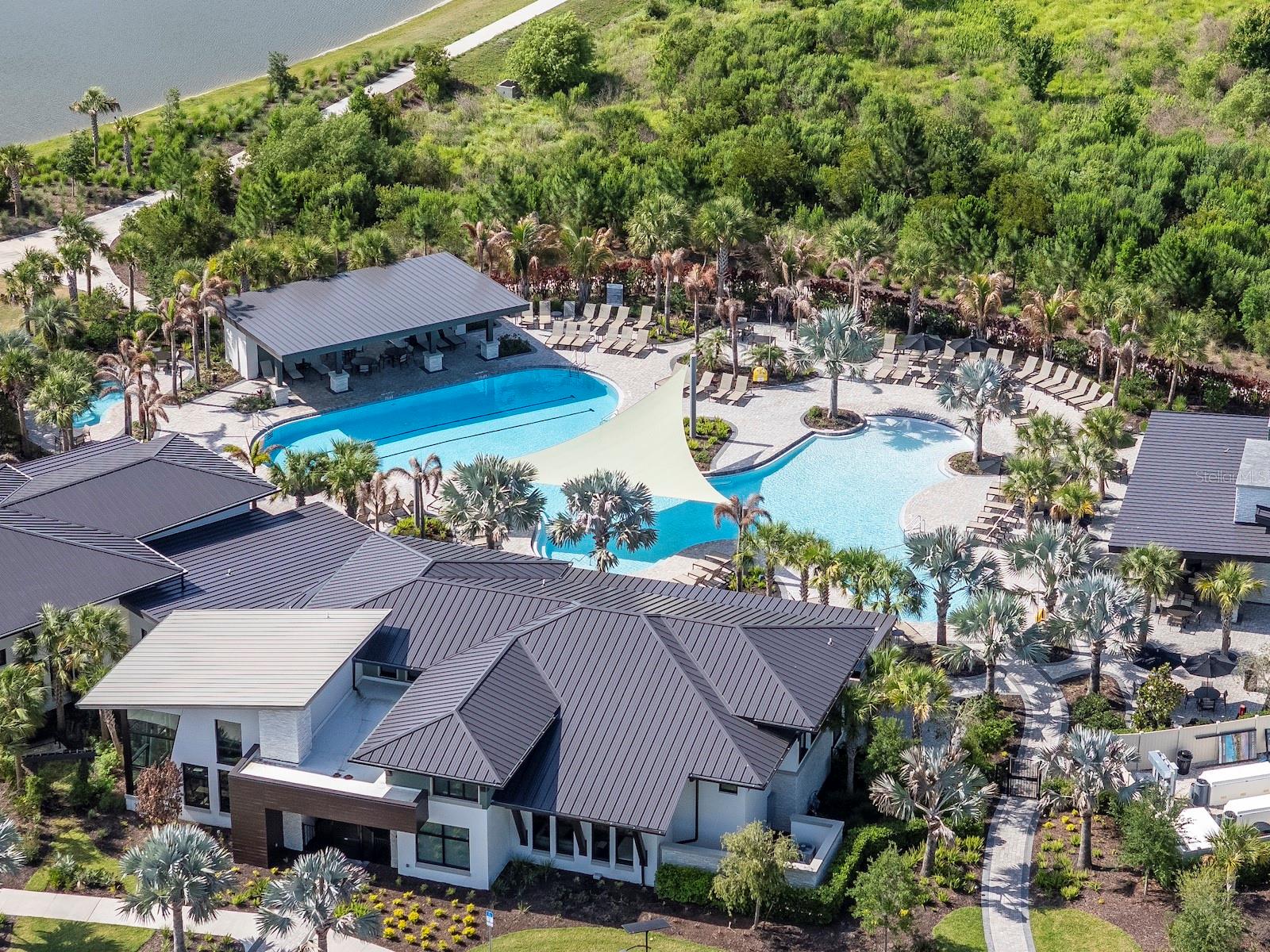 Aerial View of Rivers Landing resort style amenities.