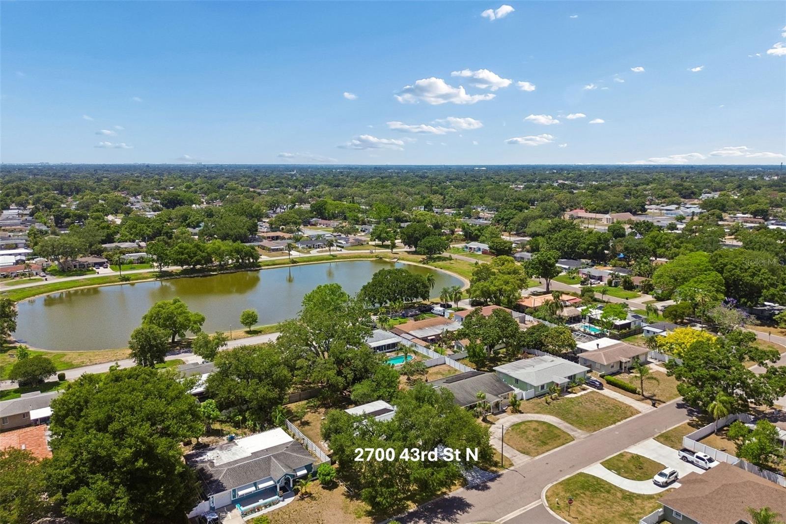 Close to Leslee Lake Park