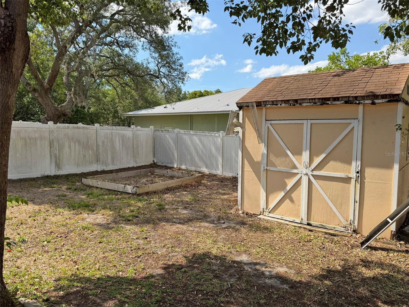 Large Fenced In Back Yard