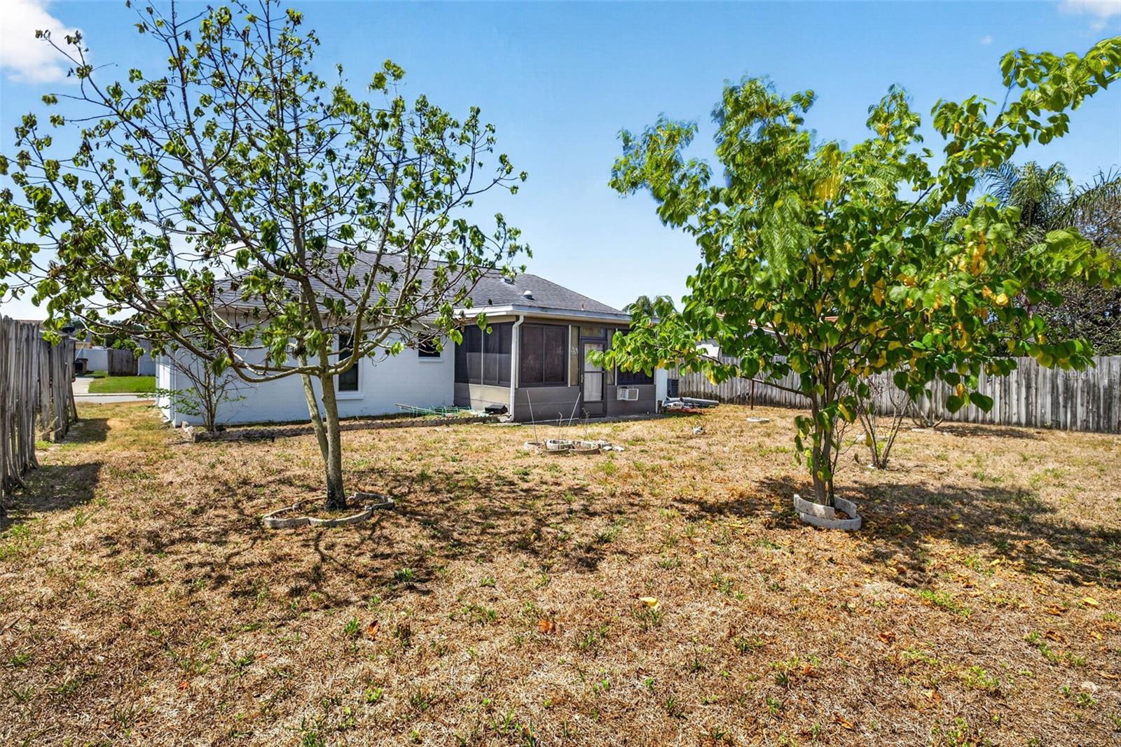 W7885457