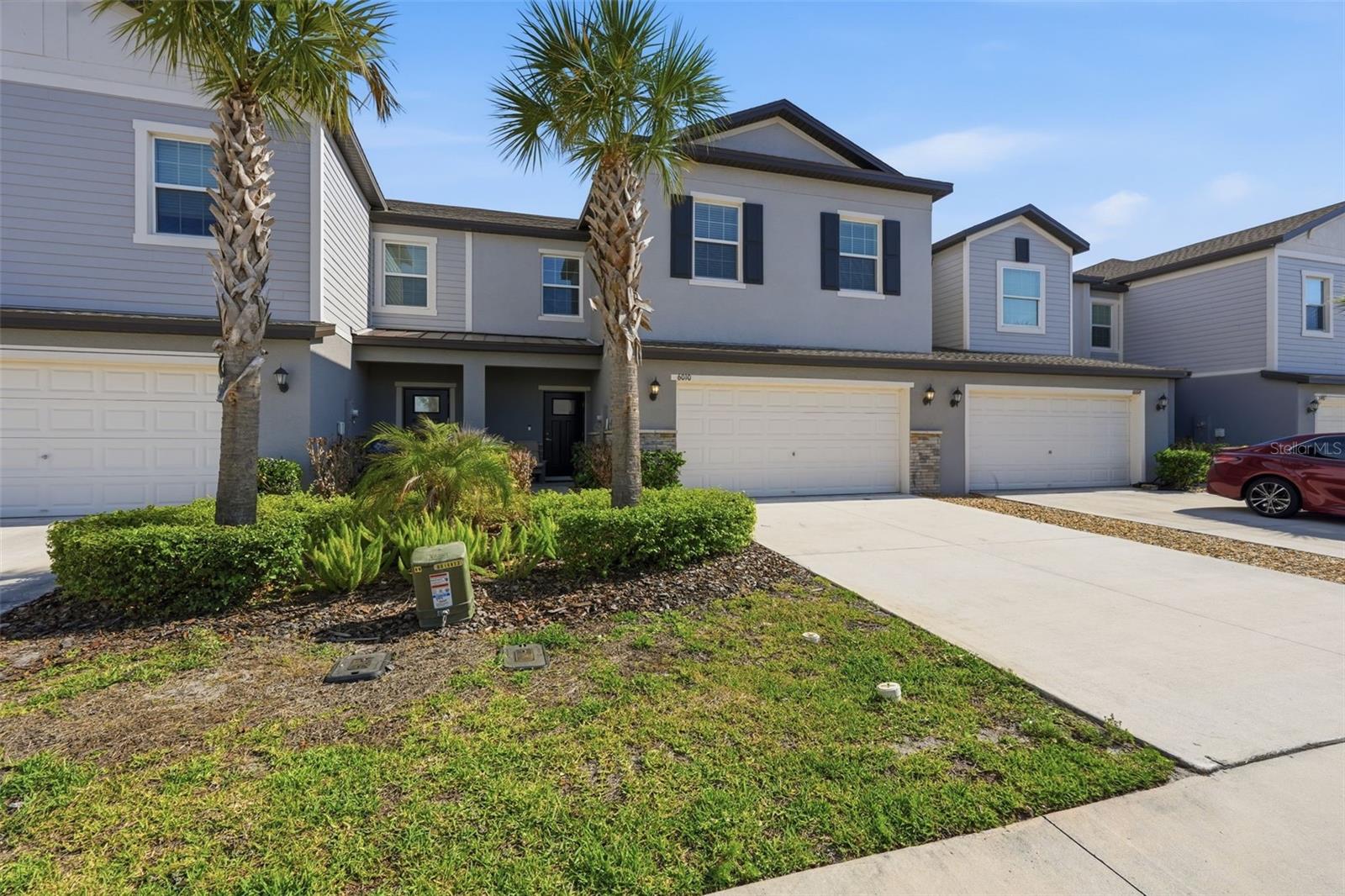 TB8505057